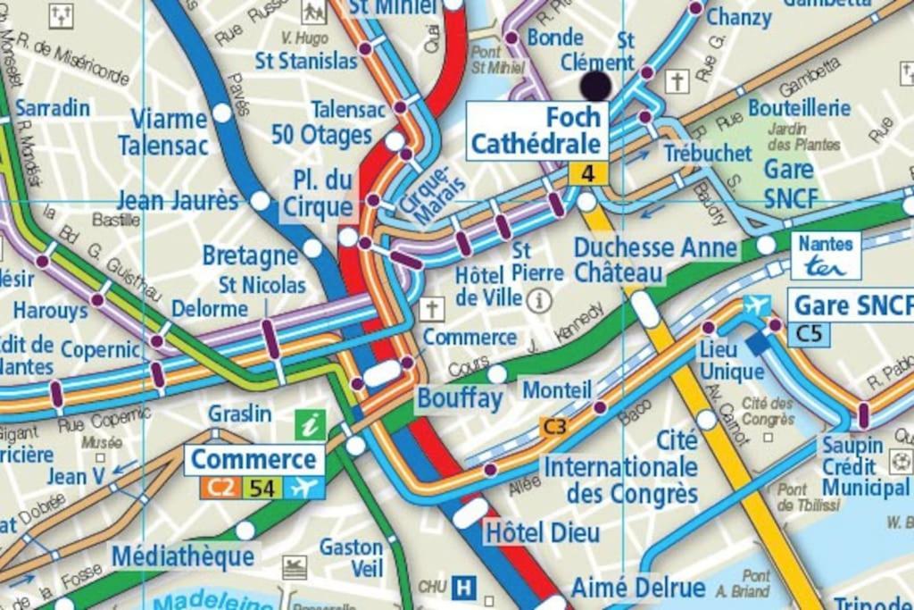 Charmant Et Lumineux T2 Centre Ville Au Calme น็องต์ ภายนอก รูปภาพ